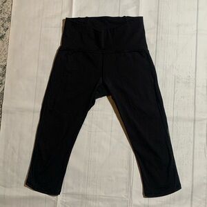 Lululemon black crop leggings. Size 6.